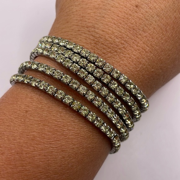 Vintage Silver Tone Green Rhinestone Set of Five Bangle Statement Bracelets - Picture 1 of 2